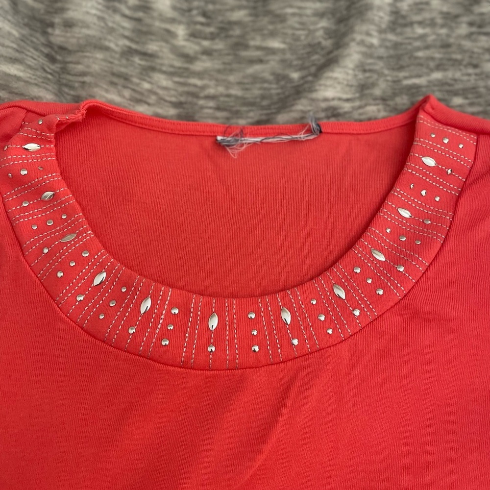 Womens sequin tshirt🔥
